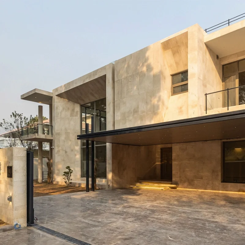 House designed by Babar Malik Architects